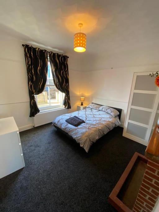 One Bedroom With Garden. Apartment *